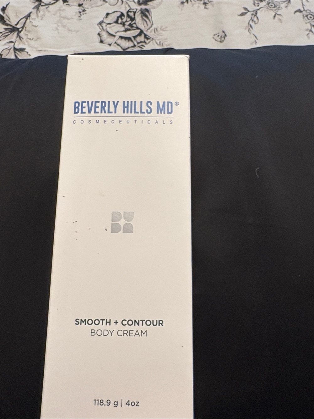 Beverly Hills MD Smooth + Contour Body Cream — White